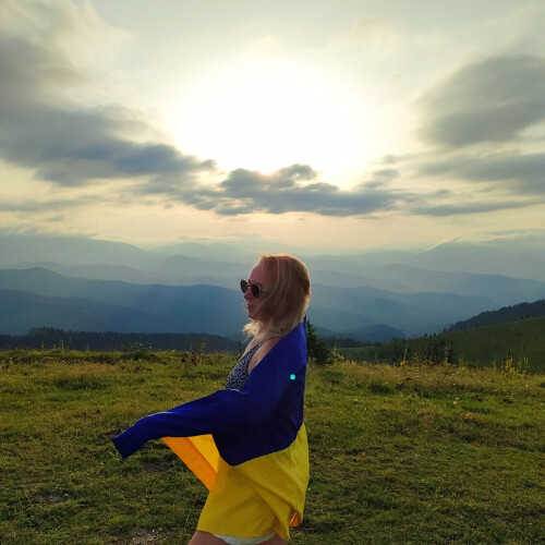 Лєна