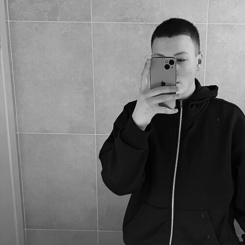 андрій