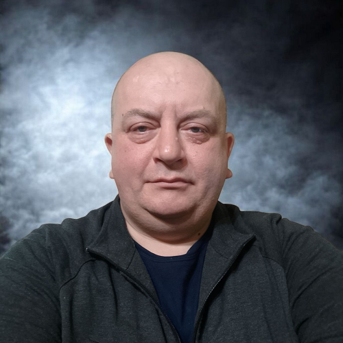Михайло