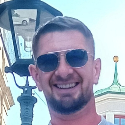 Виктор