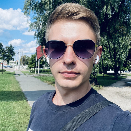 Максим