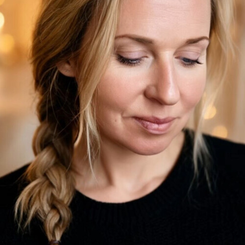 Elina