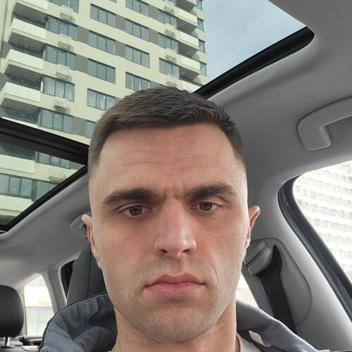 Максим