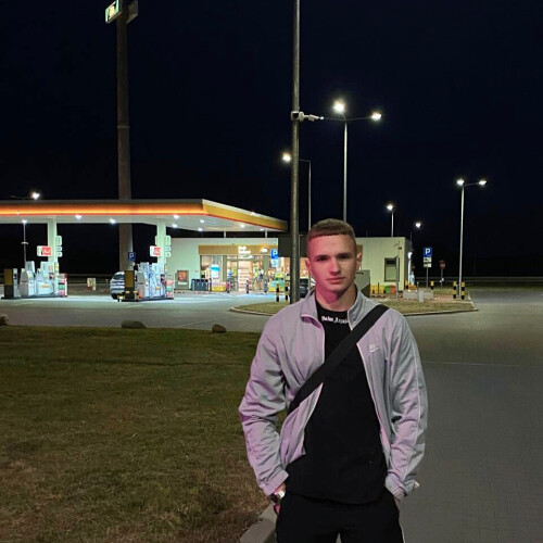 Назар
