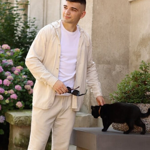 Lev