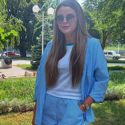 Аліна