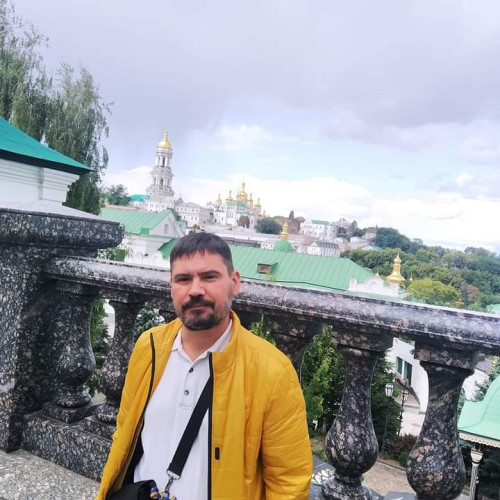 Андрій