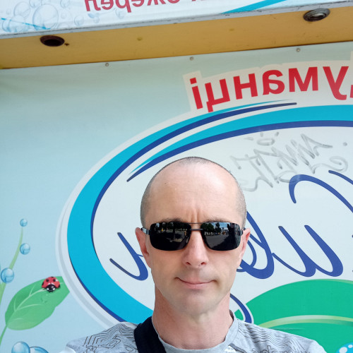 Виктор