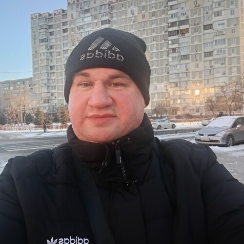 Максим