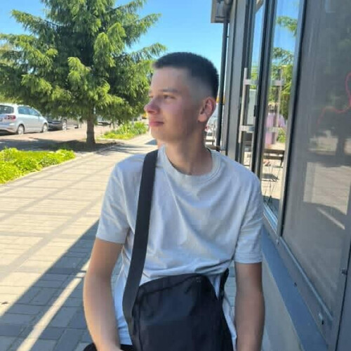 Михайло