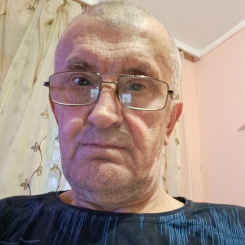 Михайло