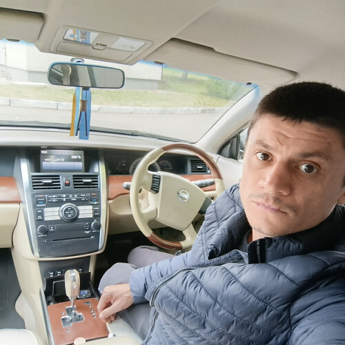 Максим