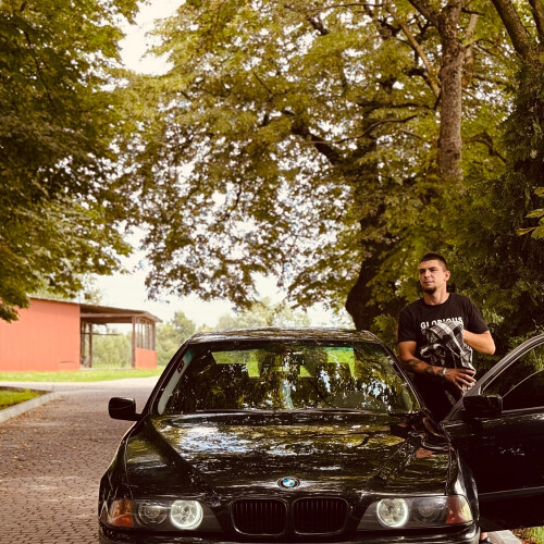 Макс