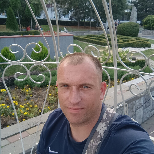 Євген