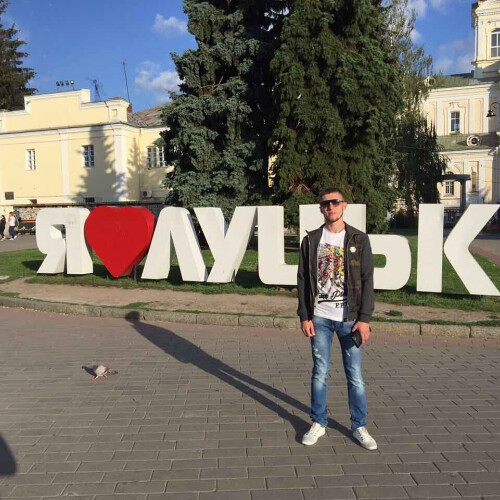 Артем