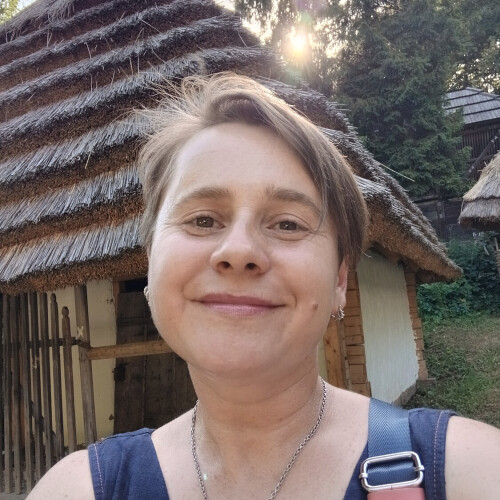 Олена