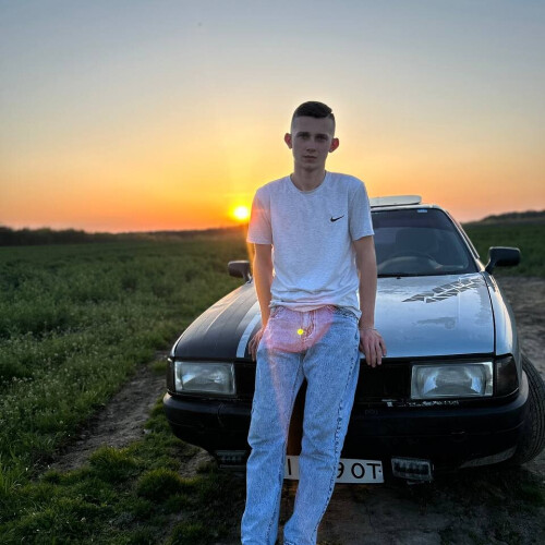 Михайло
