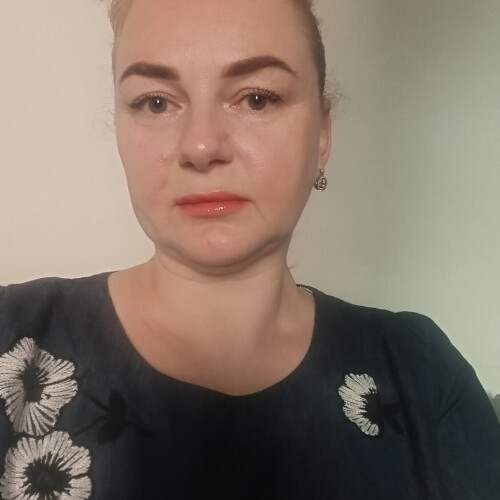 Олена