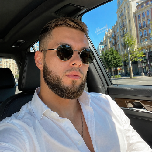 Андрій