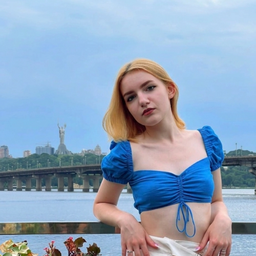 Соня