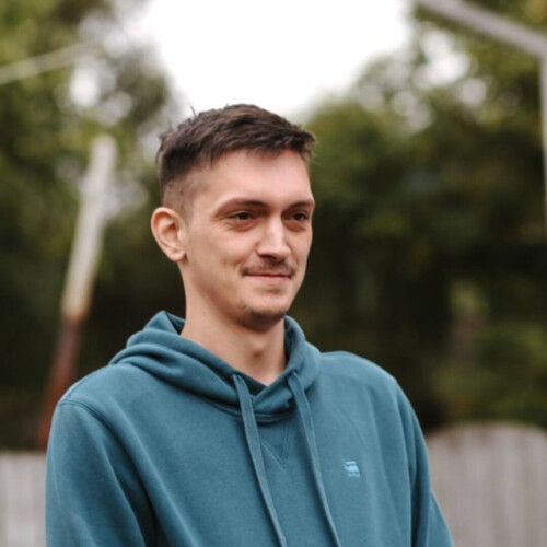 Андрій