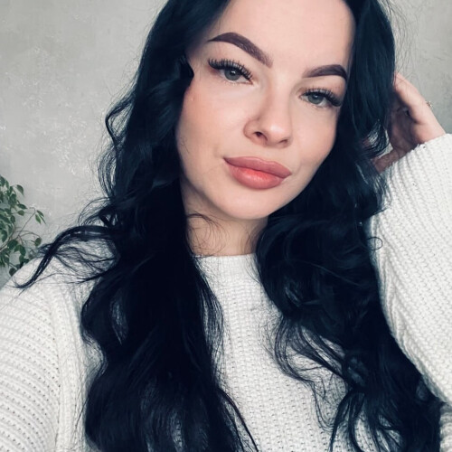 Алина