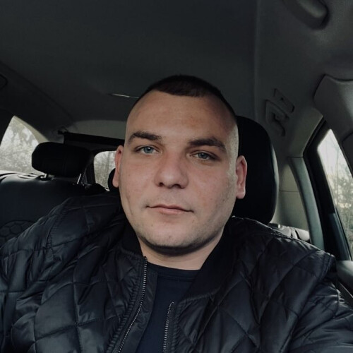 Андрій