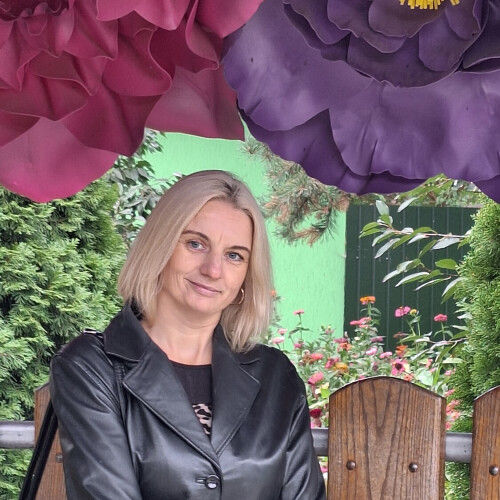 Лєна