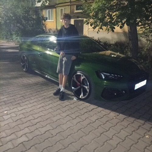 Денис