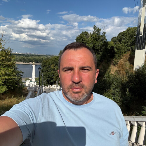 Геннадій