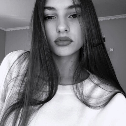 Аліна